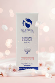 iS Clinical Extreme Protect SPF 40 (8 oz - Professional Size)